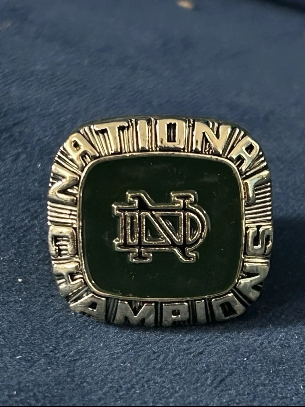 1977 Notre Dame Fighting Irish Ring Fan Ring Size 11